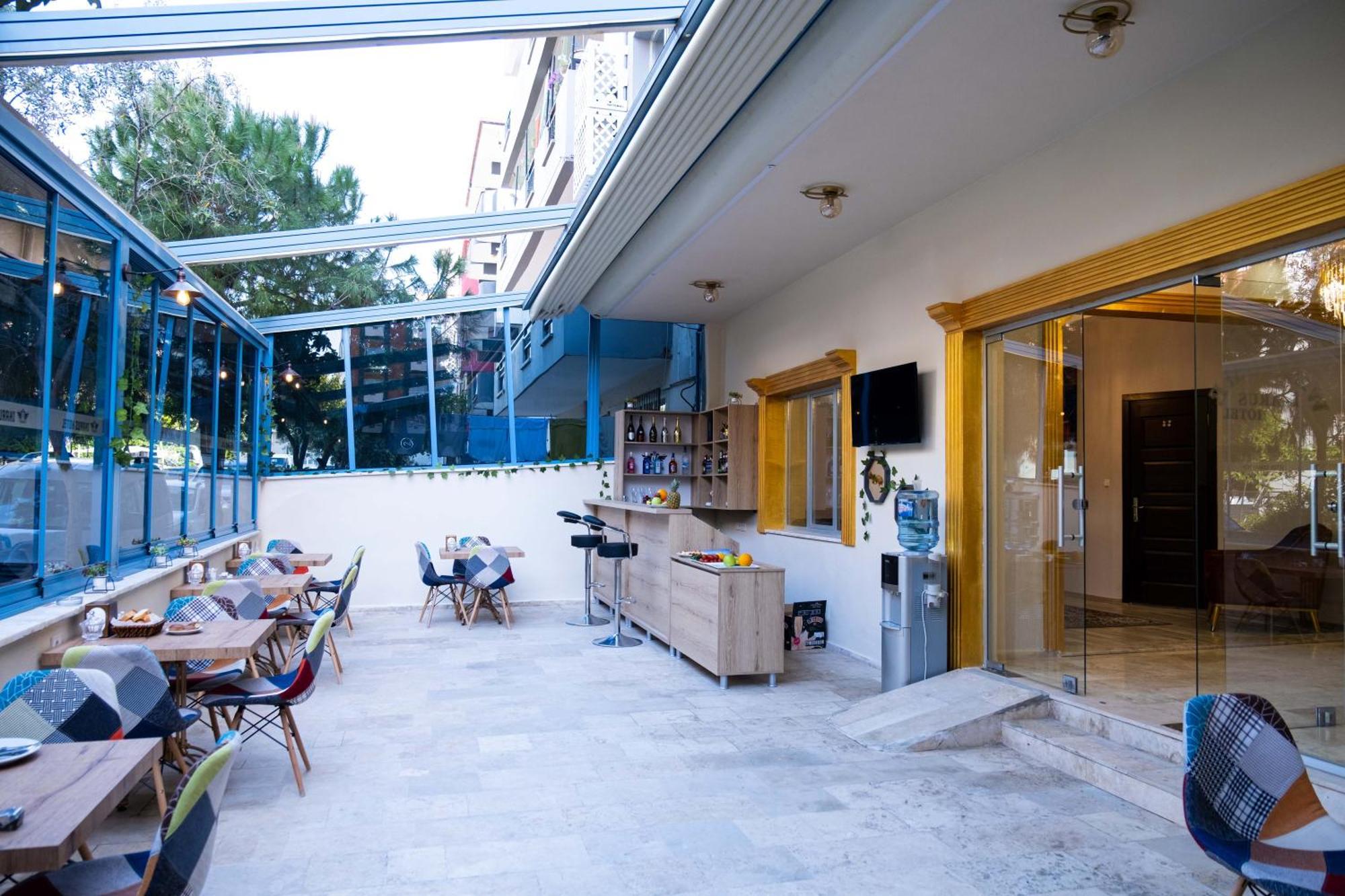 Ikarushotel Aydin Exteriör bild